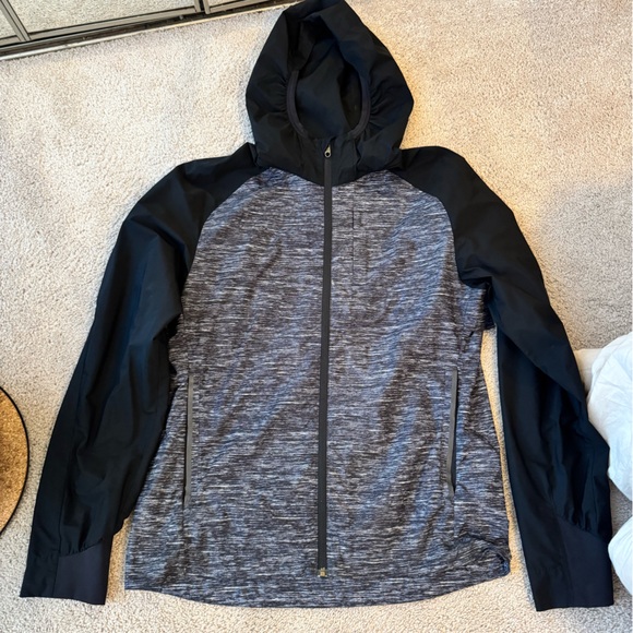 Lululemon Warp Lite Packable Jacket - Picture 2 of 2
